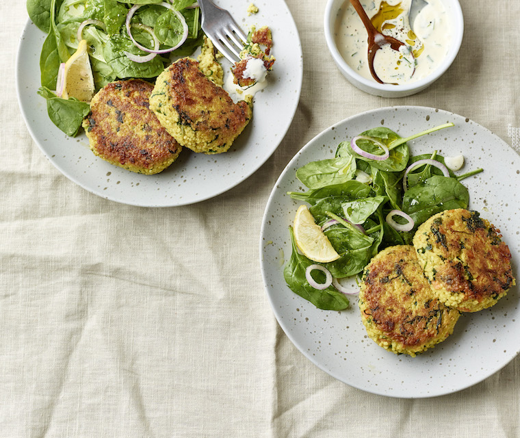 Croquettes de millet, sauce à la coriandre