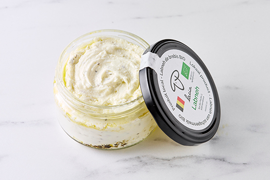 Labneh met fijne kruiden Lacia bio