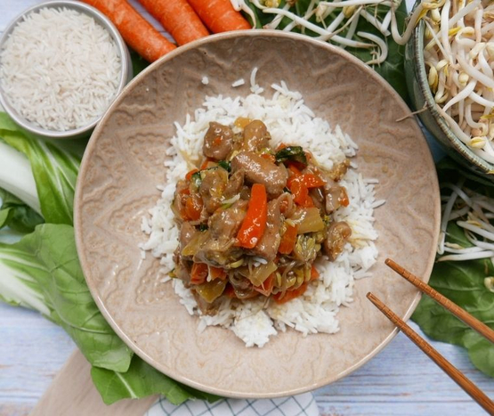 Wok de poulet, légumes, sésame et riz Wall'BIO bio