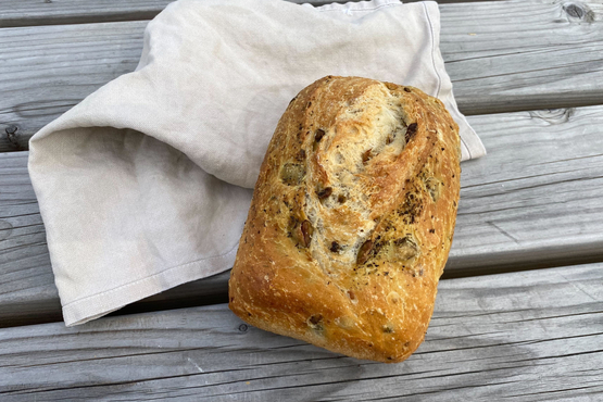Pain aux olives, non-tranché La Boulangerie belge et bio bio
