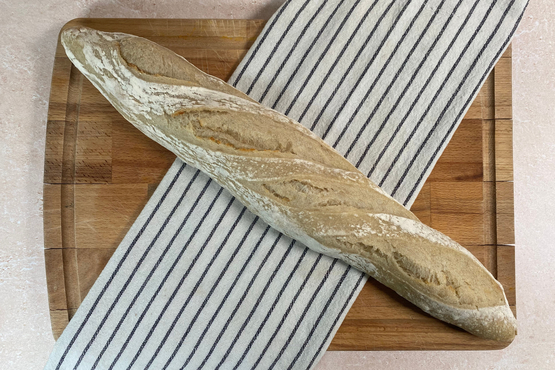 Grande baguette tradition au levain précuite sous-vide Brutus Le Levain bio