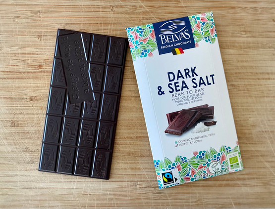 Pure chocolade 72%, fleur de sel Belvas bio