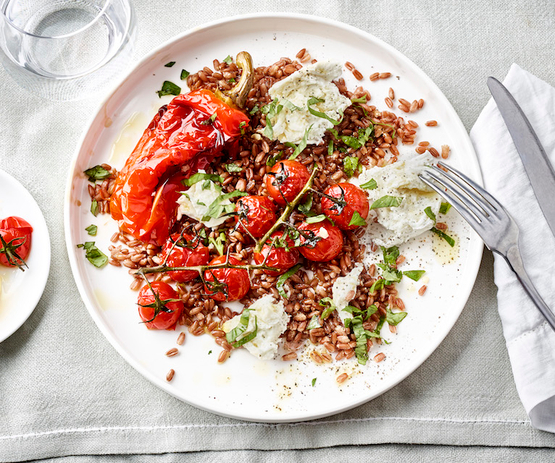 Poivrons et tomates cerises à la burrata bio