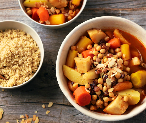 Tajine de légumes aux fruits secs bio