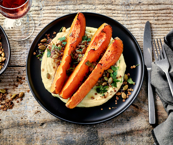 Butternut au four, purée de panais et granola maison bio