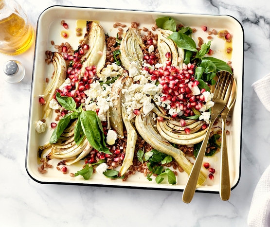 Fenouil rôti à la cacioricotta et pains pita bio