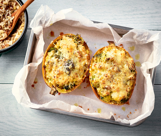 Courge spaghetti farcie au brocoli & fromage bio