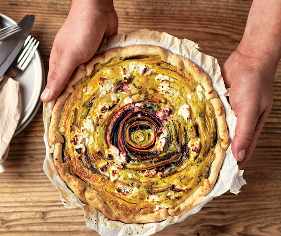 Tarte salée aux carottes colorées, thym et miel bio
