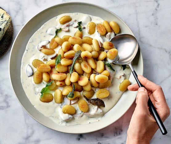 Gnocchi sauce au bleu et champignons bio