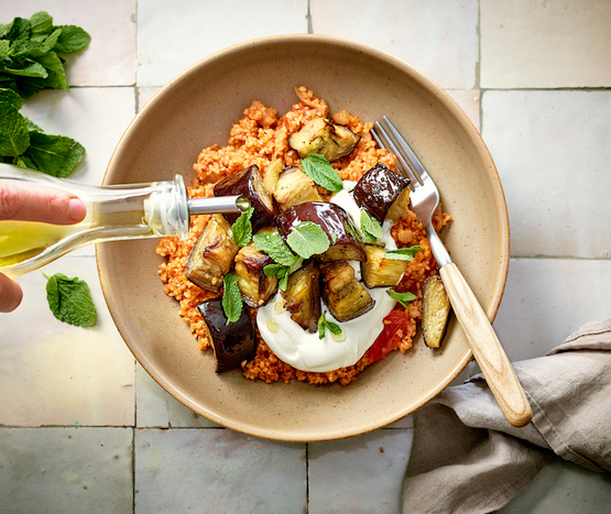 Aubergines confites et boulgour à la tomate bio