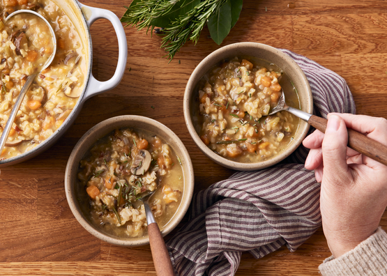 Soupe de riz sauvage à la patate douce bio