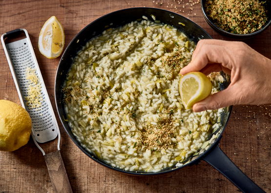 Risotto aux poireaux, chapelure et citron bio