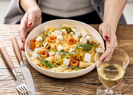 Rigatoni crème de carottes et feta bio
