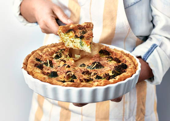 Quiche au brocoli et fromage frais aux herbes bio
