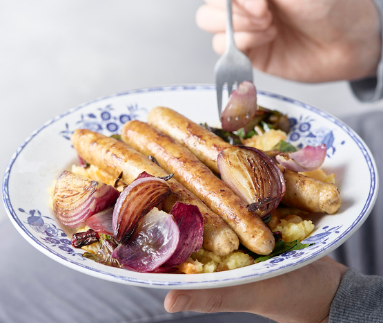 Chipolatas de poulet, stoemp de légumes