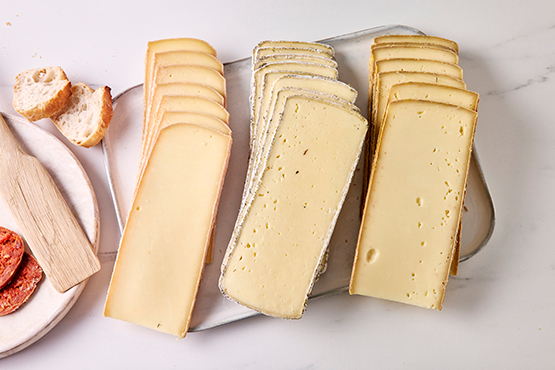 Plateau de fromages à raclette (6 à 7 PERS) Saint-Octave - cheese & charcuterie