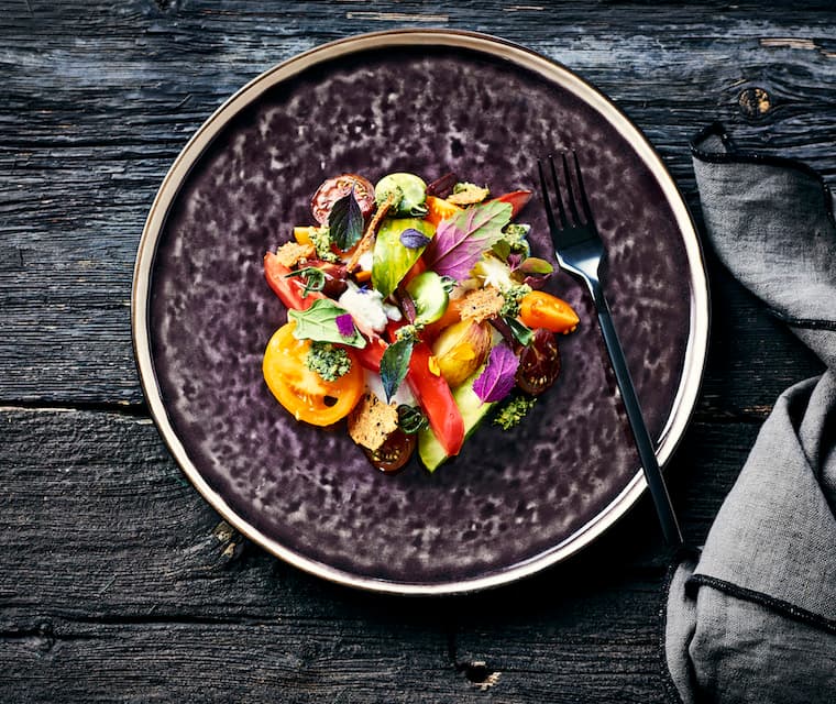 Salade de tomates colorées et mozzarella belge, recette d'Isabelle Arpin