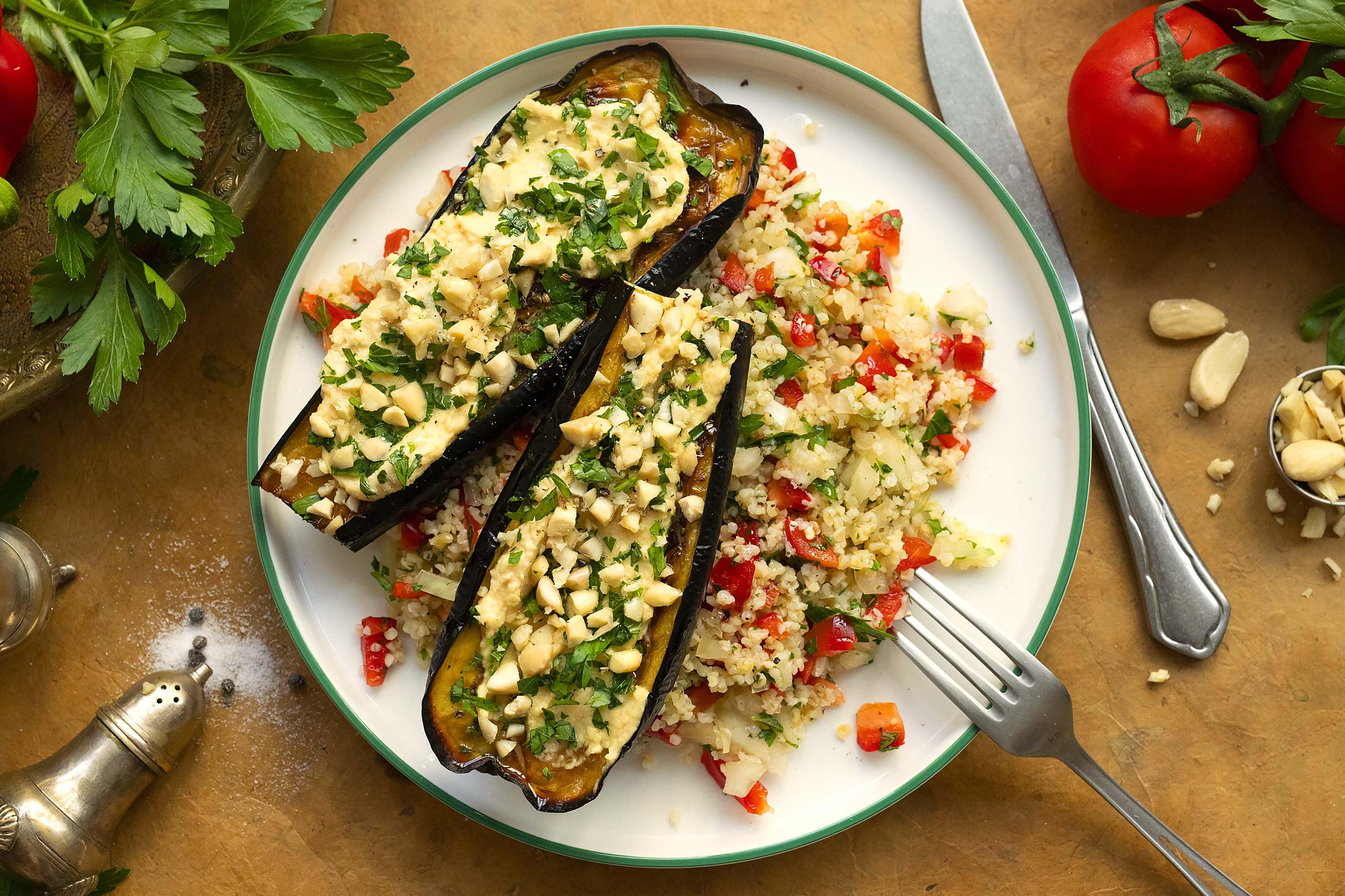 Aubergine rôtie et taboulé libanais
