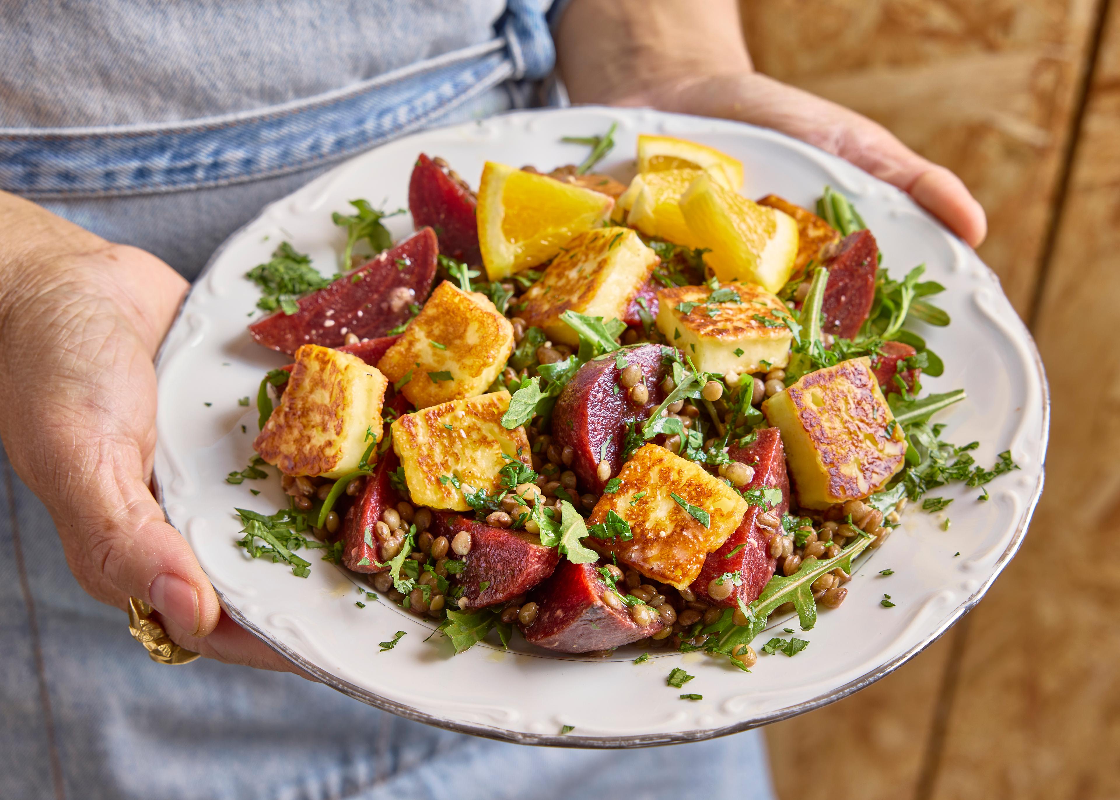 Salade de lentilles et halloumi, vinaigrette à l'orange