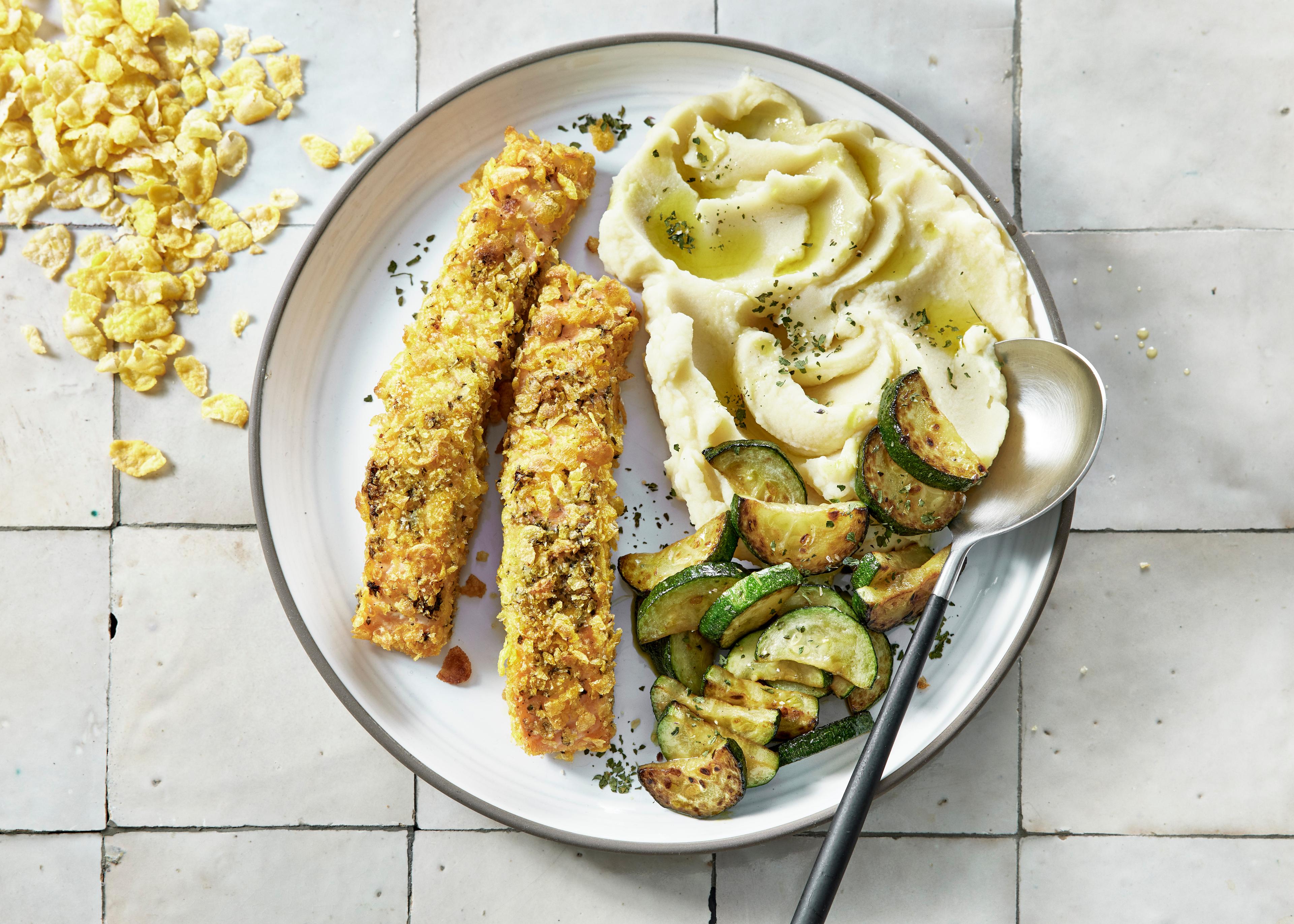 Kopen Gepaneerde zalm, puree en courgettes