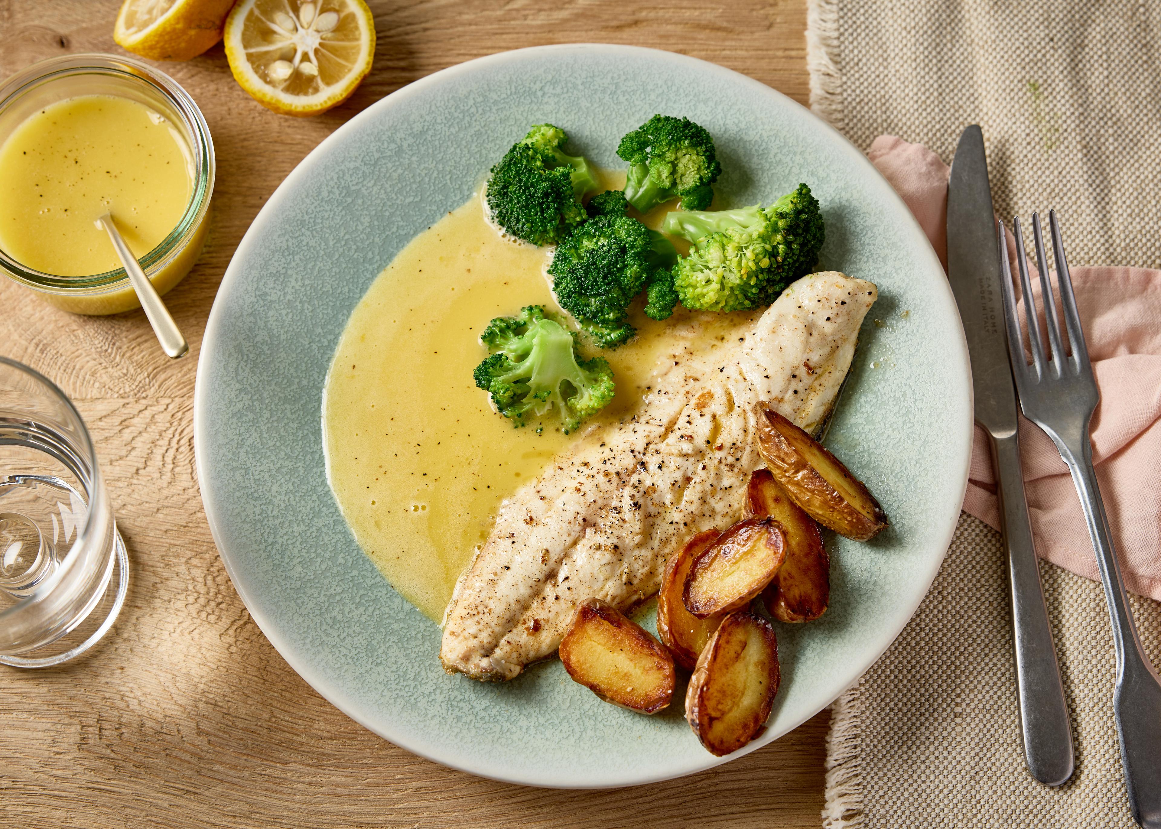 Filet de poisson sauce au beurre blanc et citron yuzu