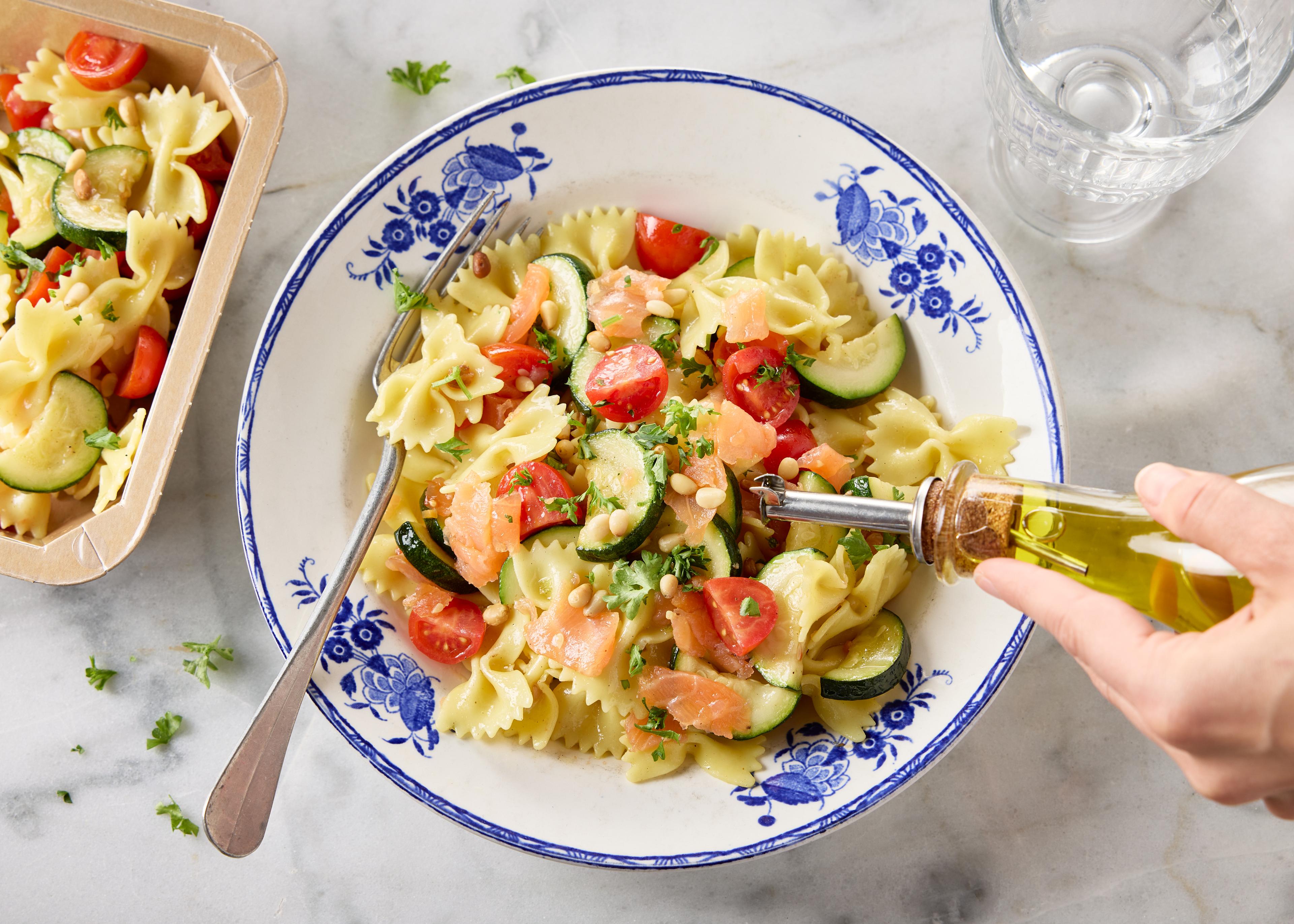 Farfalle de saumon fumé et courgette (plat à réchauffer)