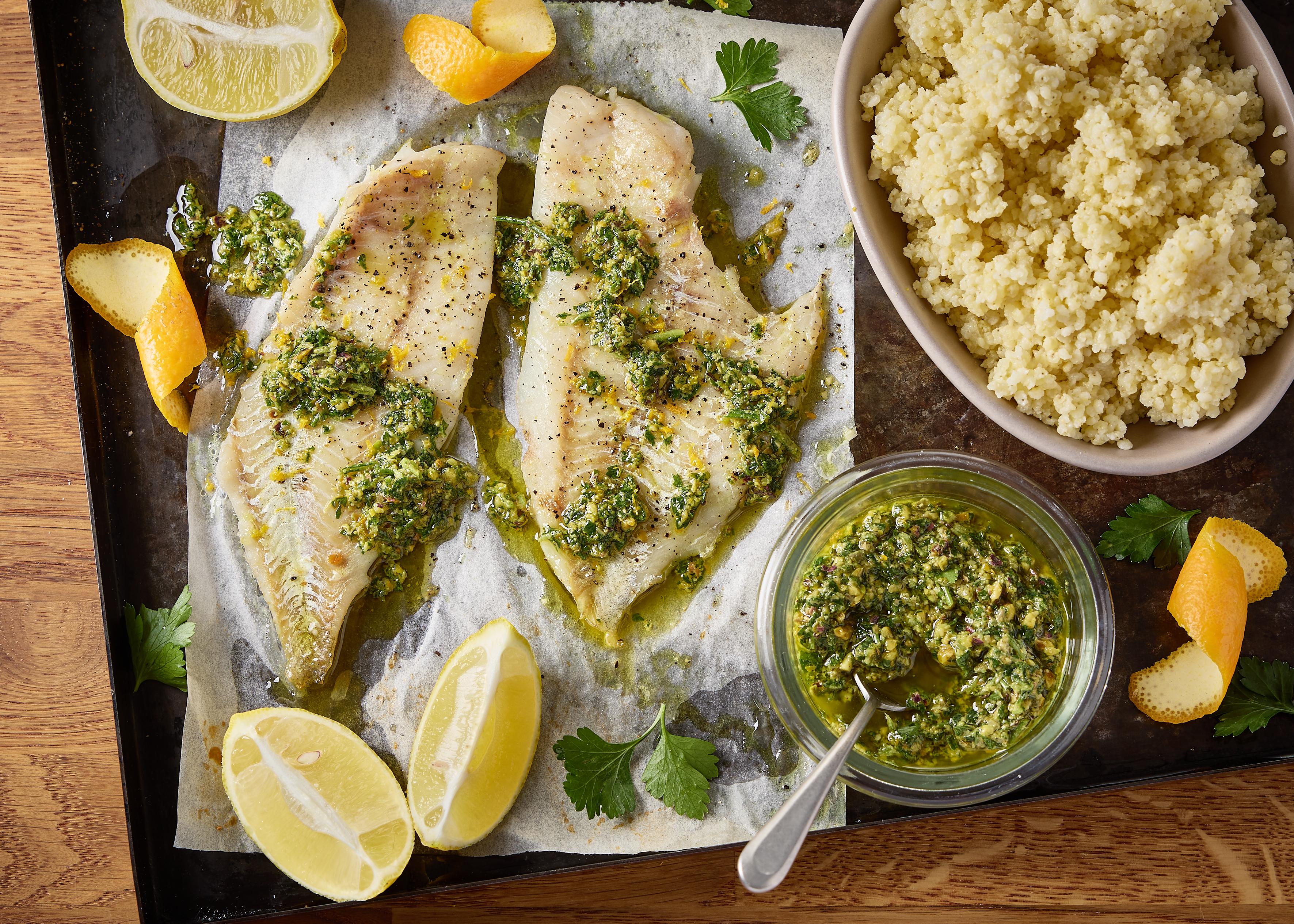 Poisson grillé au pesto de pistaches et citron