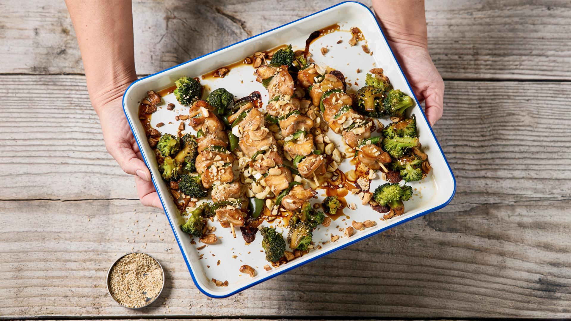 Brochettes de poulet aux noix de cajou