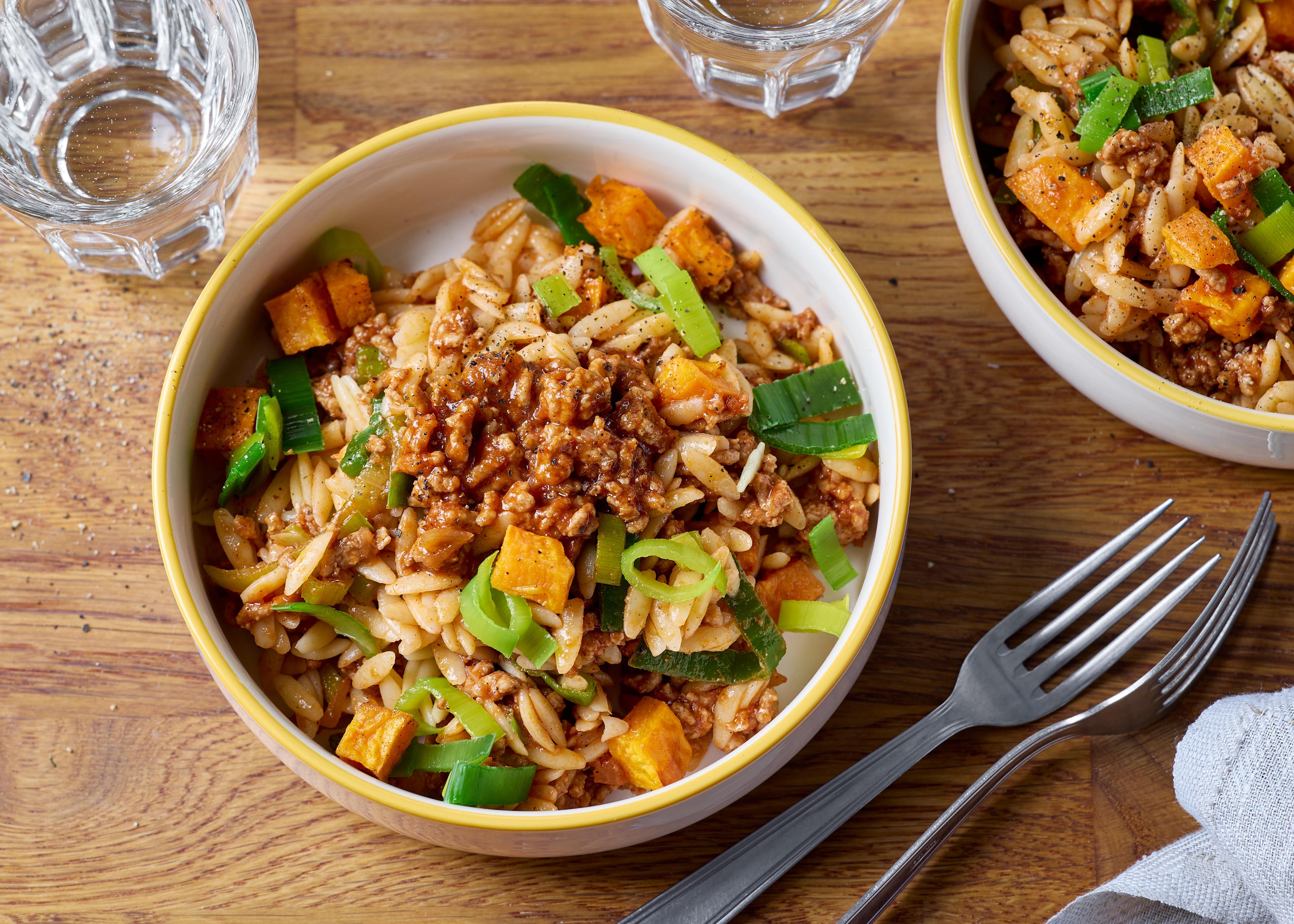 Orzo à la viande hachée orientale (plat à réchauffer)