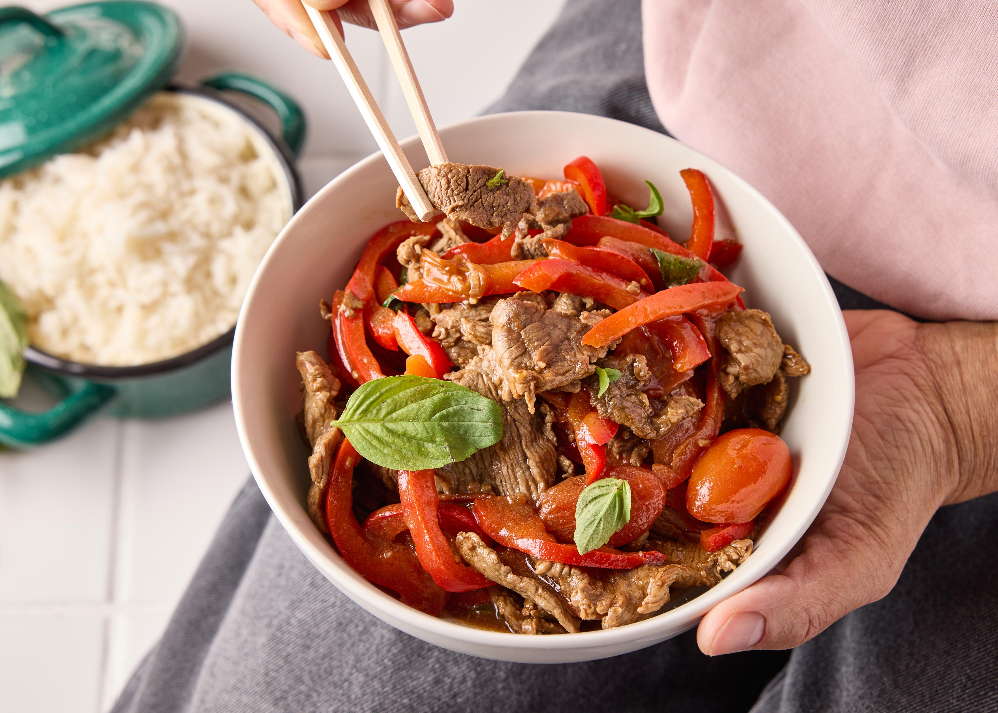 Boeuf sauté au basilic thaï