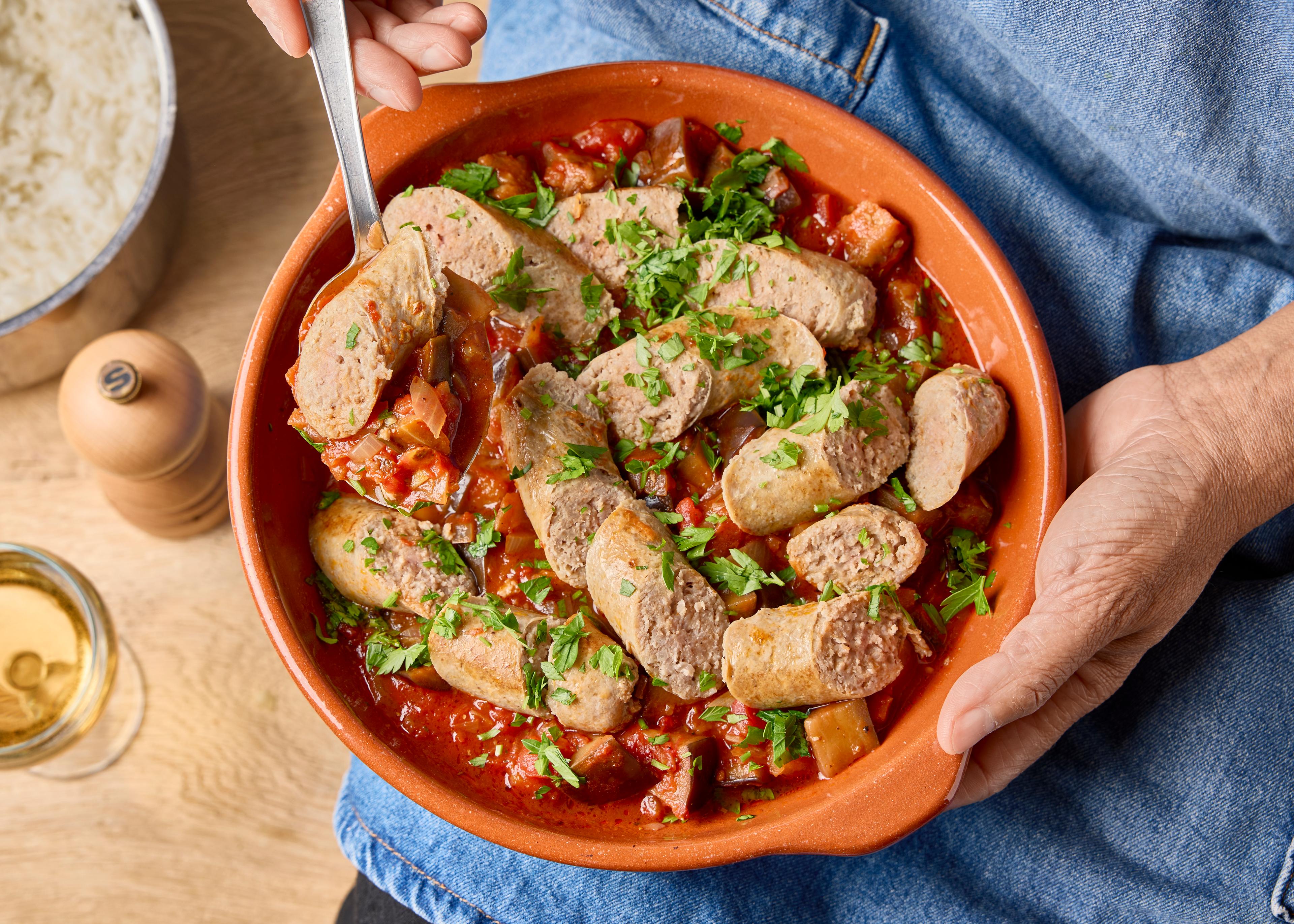Cocotte de saucisses et aubergines